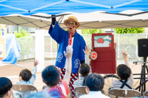 髙翔と二子山部屋力士たちとおもちつきぃ大会